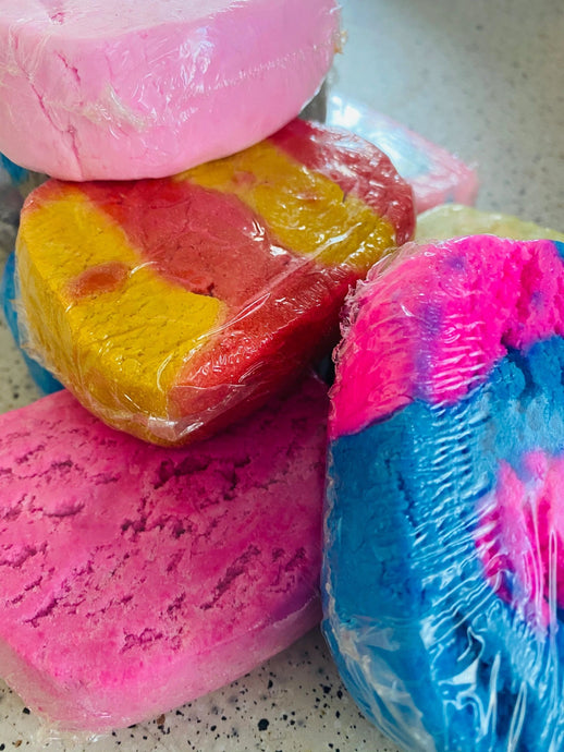 Bubble Bath Bars All our solid bubble bars contain Apricot Kernel oil and castor oil to help moisture and nourish your skin leaving it feeling silky smooth  To use simply crumble as much as desired under running water and watch the abundance of bubbles before your eyes.