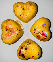 Load image into Gallery viewer, Clean and Fresh Scented Wax Melts. (Bag 2)