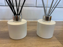 Load image into Gallery viewer, Room Diffusers & refills options