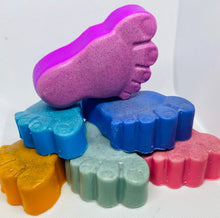 Load image into Gallery viewer, Scrubby foot Buddy bar This lovely chunky scrubby buddy bar is sure to keep your feet smelling fresh and looking great too! Packet with grounded Pumice stone to scrub away dead or hard skin and lashings of our scented smelling fragrances. approx 100g
