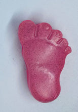 Load image into Gallery viewer, Scrubby foot Buddy bar This lovely chunky scrubby buddy bar is sure to keep your feet smelling fresh and looking great too! Packet with grounded Pumice stone to scrub away dead or hard skin and lashings of our scented smelling fragrances. approx 100g