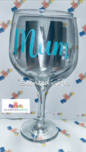 Load image into Gallery viewer, Personalised Gin Glass