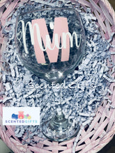 Load image into Gallery viewer, Personalised Gin Glass